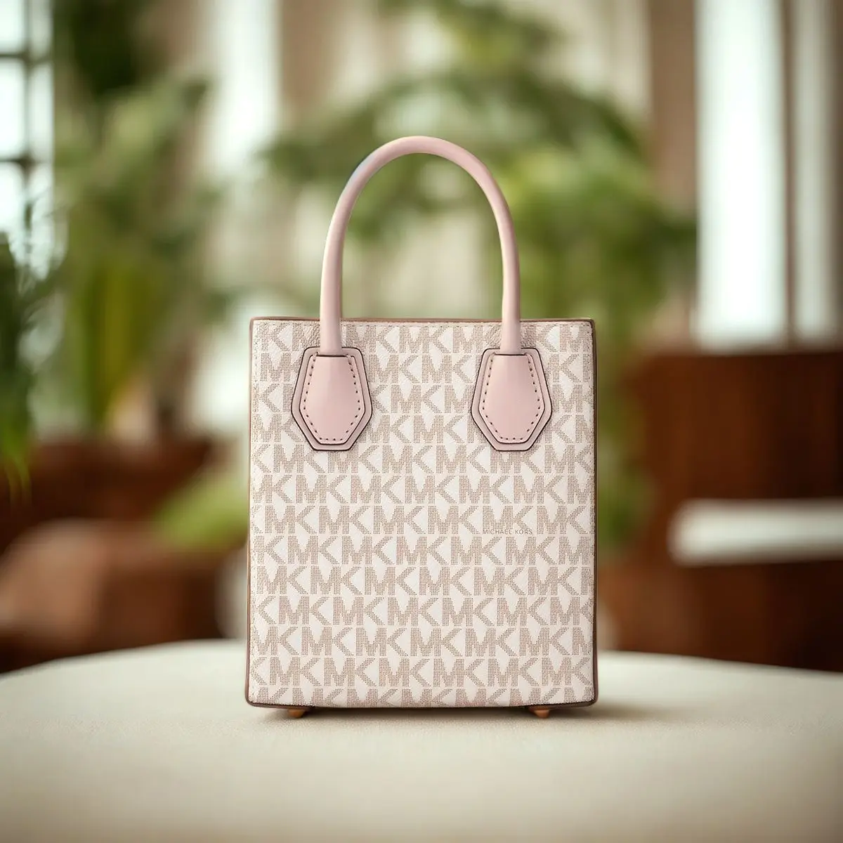 Michael Kors Mercer Ultra Small Pvc Presbyterian With Leather Women'S Hand-Held Crossbody Shopping Bag - Image 3